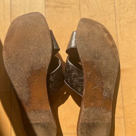 Bottega Veneta Leather slides - Picture 2 of 2